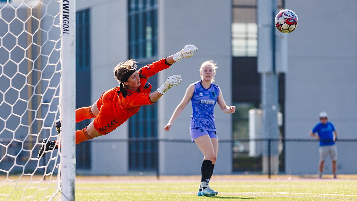 Lena Perry - Goalkeeper